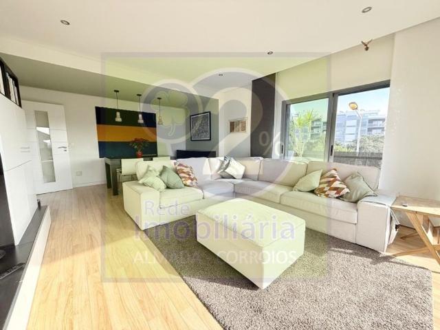 à venda Apartamento de luxo de 147 m2, Charneca de Caparica, Portugal