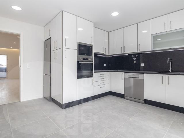 à venda Apartamento de luxo de 140 m2, Seixal, Setúbal