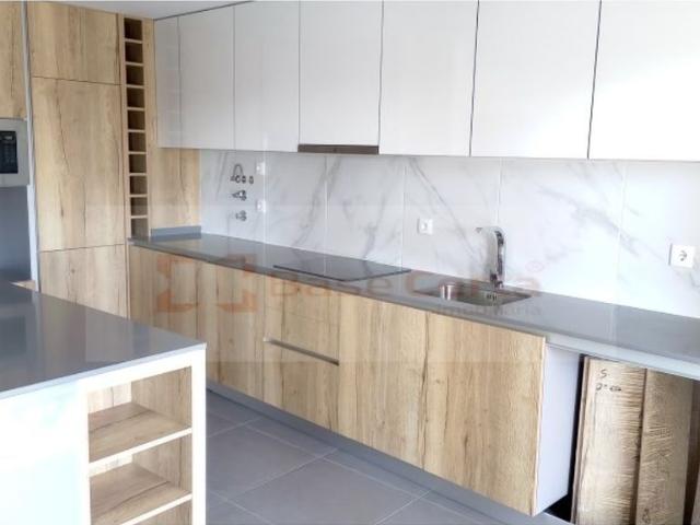 à venda Apartamento de luxo de 165 m2, Rua Quinta Da Fabrica, Seixal, Setúbal