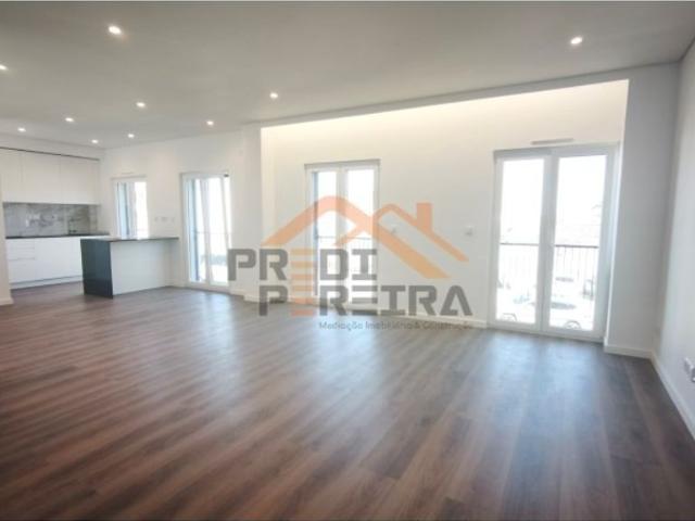 à venda Apartamento de luxo de 174 m2, Canecas, Odivelas, Lisboa
