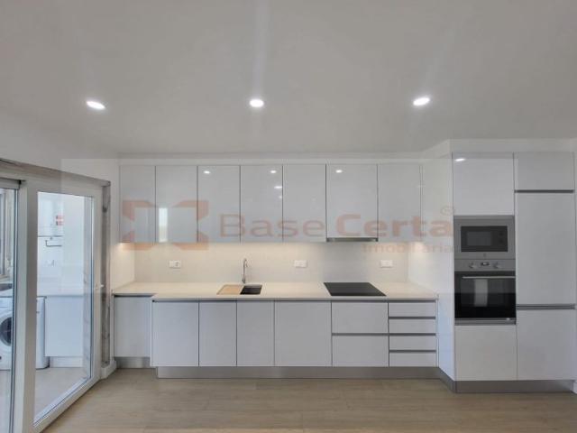 à venda Apartamento de luxo de 175 m2, Alameda das Linhas de Torres, Lisboa