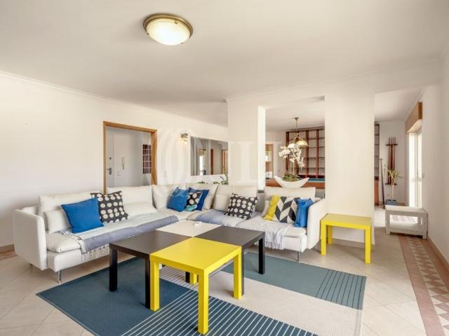 à venda Apartamento de luxo de 197 m2, Quarteira, Loulé, Faro