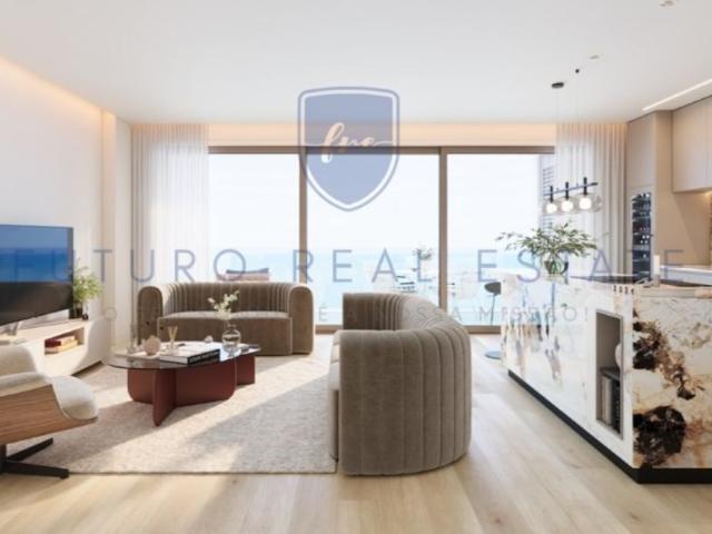 à venda Apartamento de luxo de 191 m2, Calheta, Portugal