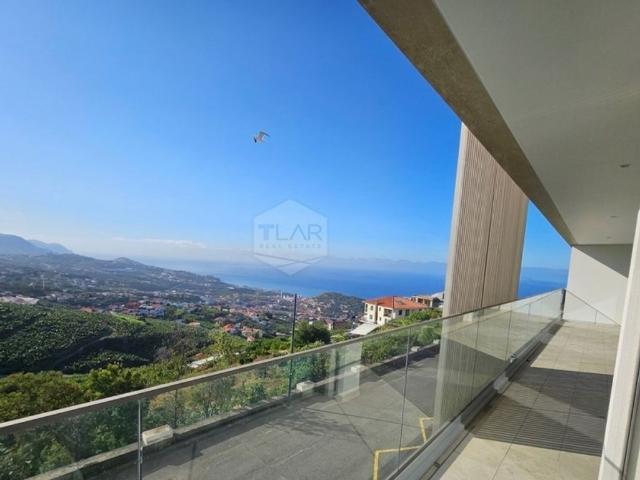 à venda Apartamento de luxo de 208 m2, Câmara de Lobos, Madeira