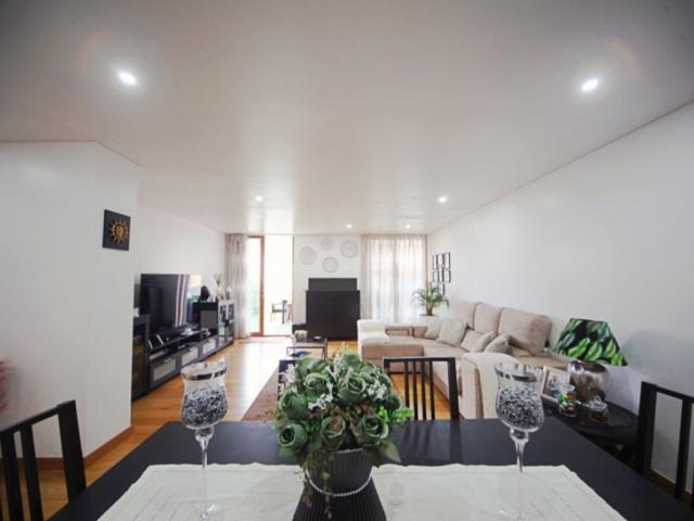 à venda Apartamento de luxo de 214 m2, Canecas, Odivelas, Lisboa