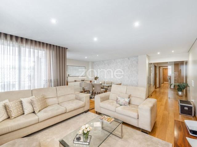 à venda Apartamento de luxo de 219 m2, Maia, Portugal