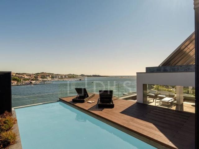 à venda Apartamento de luxo de 506 m2, Marginal, Porto