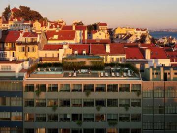 Avenida Infante Santo, Prazeres, Estrela