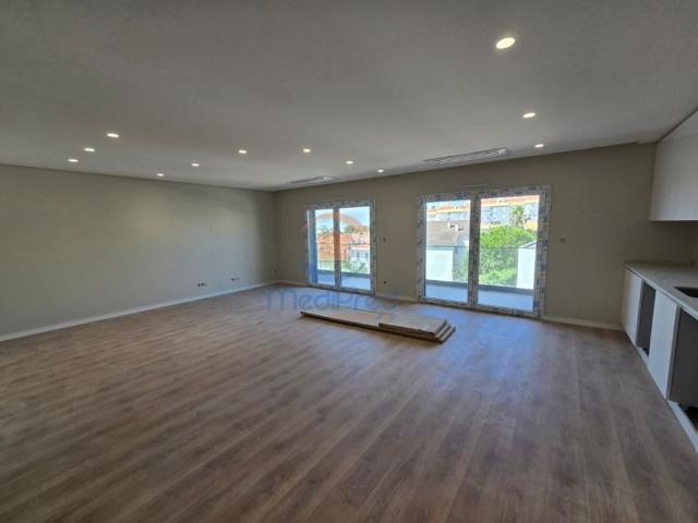 à venda Apartamento de luxo de 67 m2, Loures, Lisboa