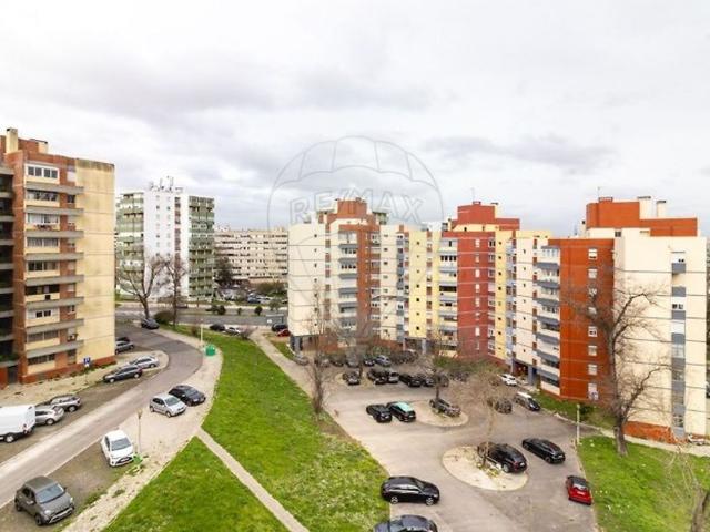 à venda Luxuoso apartamento de 79 m2, Olivais, Portugal