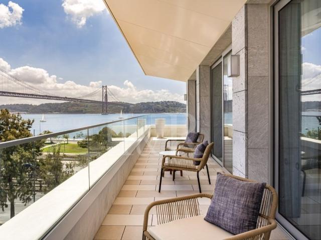 à venda Apartamento de alto padrão de 74 m2, Junqueira Santa Maria de Belem, Lisboa