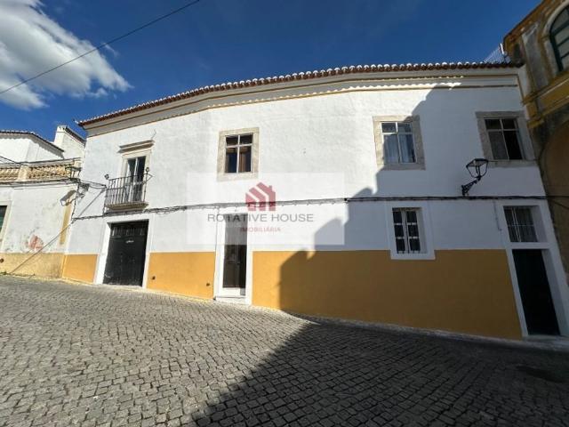 à venda Casa Exclusiva de 356 m2, Centro Historico, Elvas, Portalegre