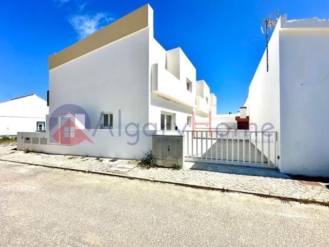 à venda Casa de 140 m2, Aljezur, Faro