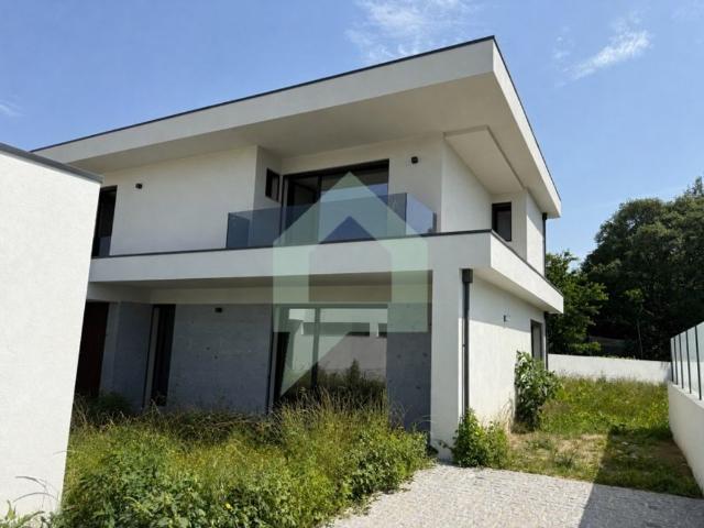 à venda Casa de 191 m2, Barcelos, Braga