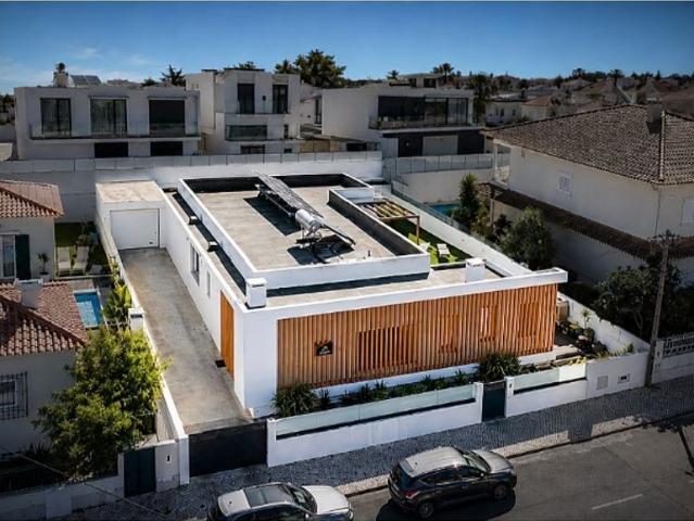 à venda Casa de 216 m2, Seixal, Portugal