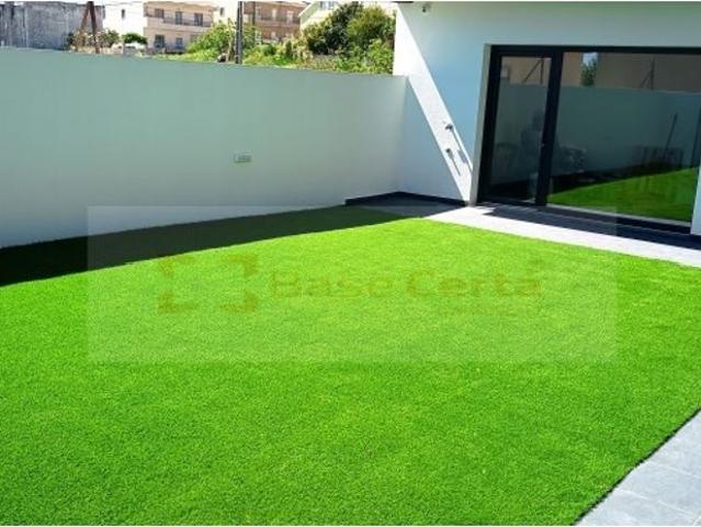 à venda Casa de 250 m2, Alto da Eira Santa Iria de Azoia, Loures, Lisboa