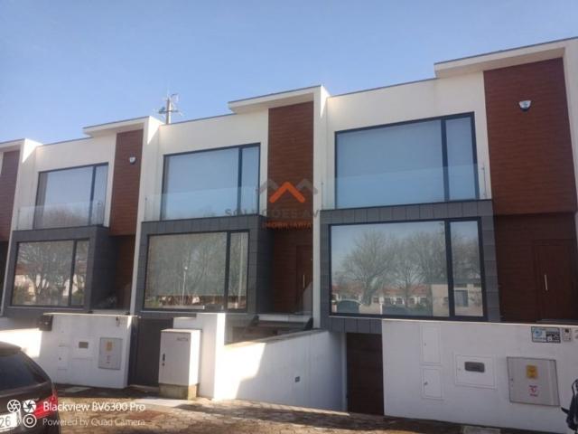 à venda Casa de 260 m2, Cacia, Aveiro