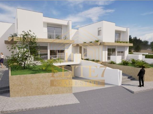 à venda Casa de 364 m2, Mafra, Portugal