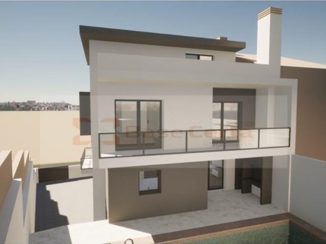 à venda Casa de 375 m2, Loures, Portugal