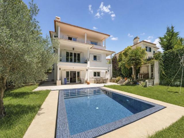à venda Casa de 445 m2, Cascais, Lisboa