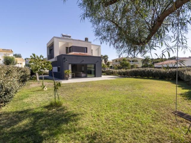 à venda Casa de alto padrão de 145 m2, Albufeira, Faro