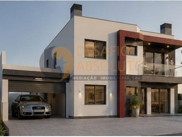 à venda Casa de alto padrão de 165 m2, Brejos de Azeitao, Setúbal