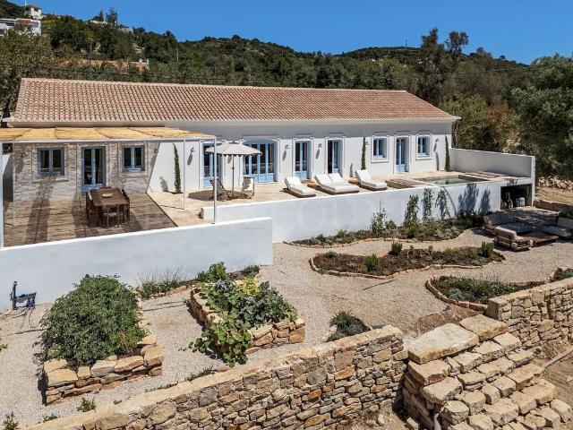 à venda Casa Exclusiva, Santa Bárbara de Nexe, Portugal