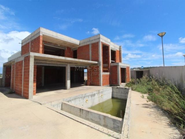 à venda Casa Exclusiva de 200 m2, Portelas, Lagos, Faro