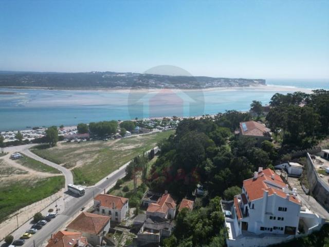 à venda Casa de alto padrão de 204 m2, Caldas da Rainha, Portugal