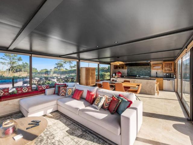 à venda Casa de alto padrão de 227 m2, Peniche, Portugal