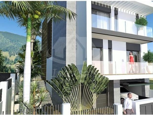 à venda Casa de alto padrão de 250 m2, Vialonga, Vila Franca de Xira, Lisboa