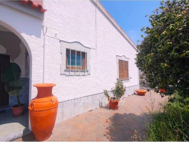 à venda Casa de alto padrão de 276 m2, Santiago do Cacém, Setúbal