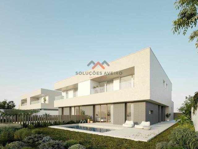à venda Casa de alto padrão de 298 m2, Quintas, Aveiro