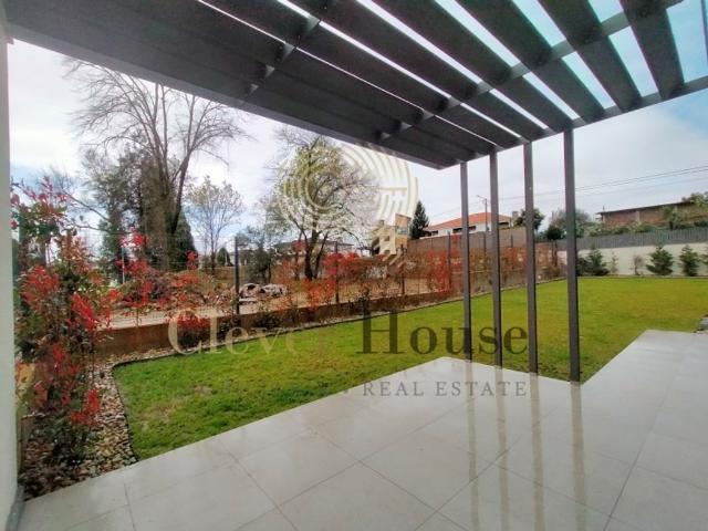 à venda Casa de alto padrão de 331 m2, Braga, Portugal