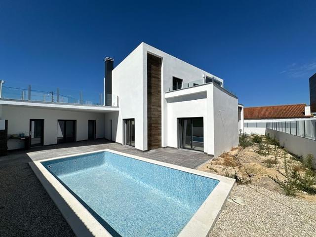 à venda Casa Exclusiva de 340 m2, Brejos de Azeitao, Setúbal