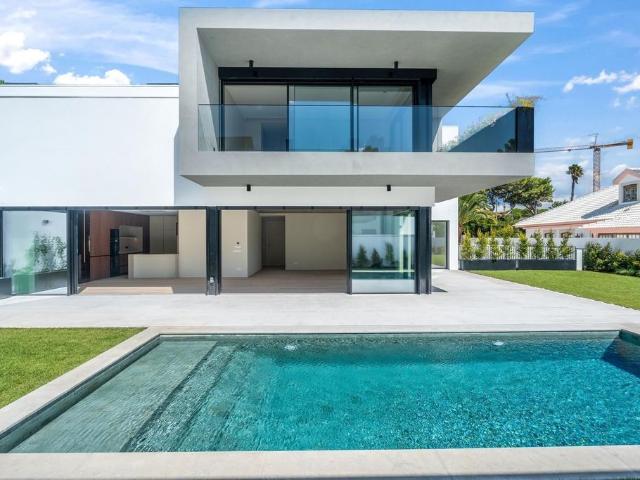 à venda Casa de alto padrão de 409 m2, Cascais, Lisboa
