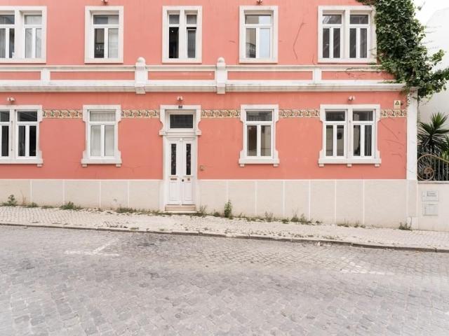 à venda Casa de alto padrão de 423 m2, Lisboa