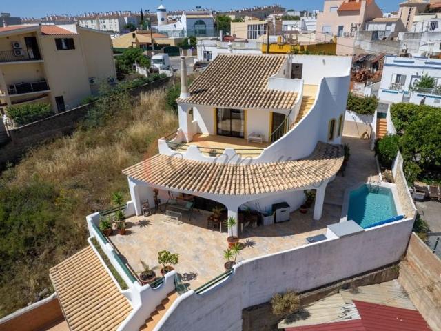 à venda Casa de alto padrão de 437 m2, Ladeira do Vau, Portimão, Faro