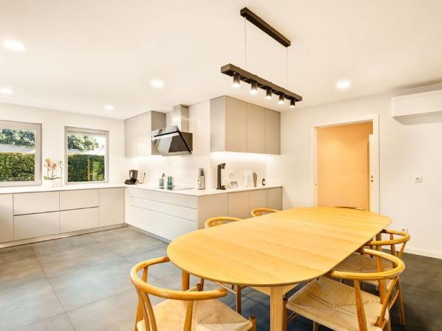 à venda Casa de alto padrão de 564 m2, Cascais, Lisboa