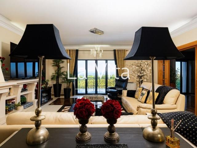 à venda Casa de alto padrão de 700 m2, Palmela, Setúbal