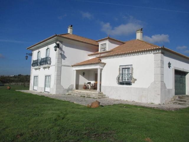 à venda Casa de alto padrão de 730 m2, Loures, Lisboa