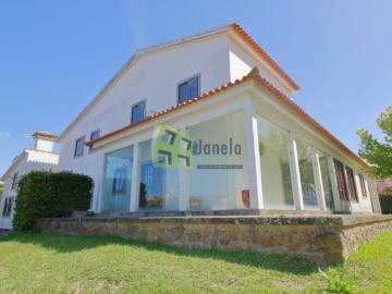 à venda Casa de alto padrão de 745 m2, Barcelos, Braga