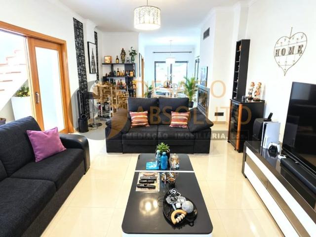 à venda Casa Exclusiva, Arroteias, Moita, Setúbal