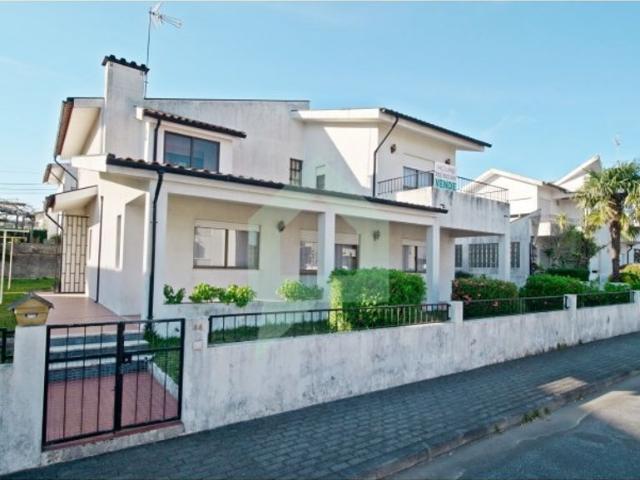 à venda Casa Exclusiva, Barcelos, Braga