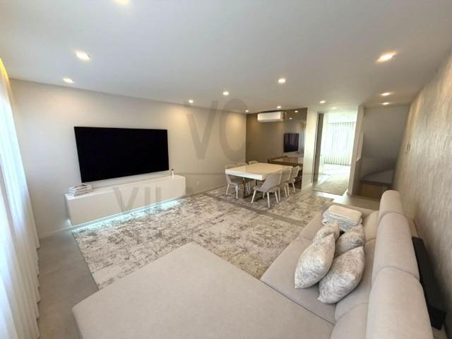 à venda Casa Exclusiva de 175 m2, Póvoa de Varzim, Portugal