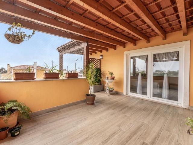 à venda Casa Exclusiva de 178 m2, Cascais, Lisboa