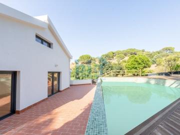 à venda Casa Exclusiva de 260 m2, Setúbal