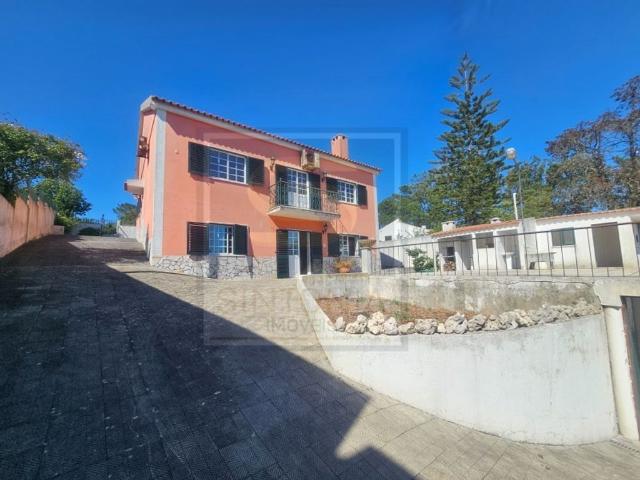 à venda Casa Exclusiva de 294 m2, Igreja Nova, Mafra, Lisboa