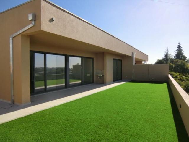 à venda Casa Exclusiva de 220 m2, Santa Maria da Feira, Portugal
