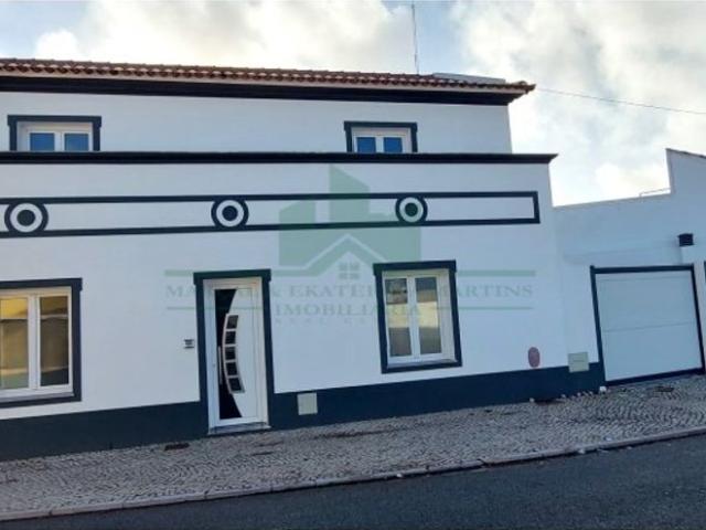 à venda Casa Exclusiva de 227 m2, Castro Marim, Faro